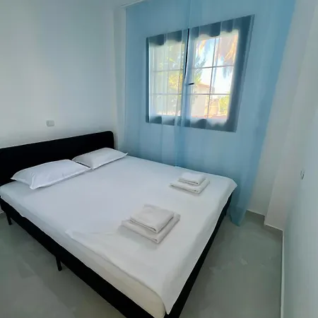 Apartment Potidea *